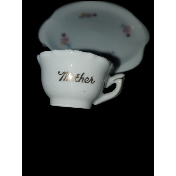MINIATURE MOTHER TEA CUP AND SAUCER WITH GOLD ACCENTS MINI SET JAPAN - Picture 4 of 6